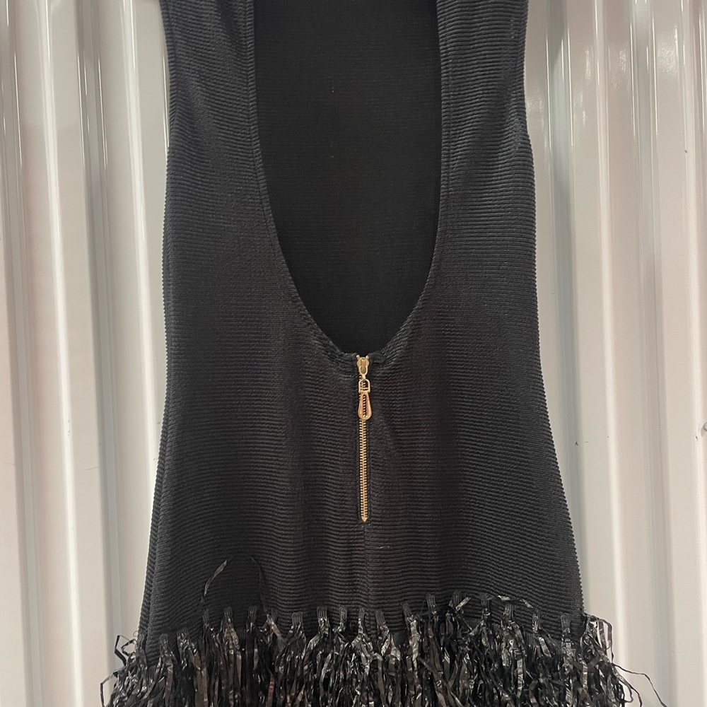 Chic Black Sleeveless Fringe Pencil Dress - Picture 6 of 10